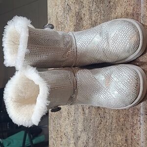 Women's Silver Winter Boots